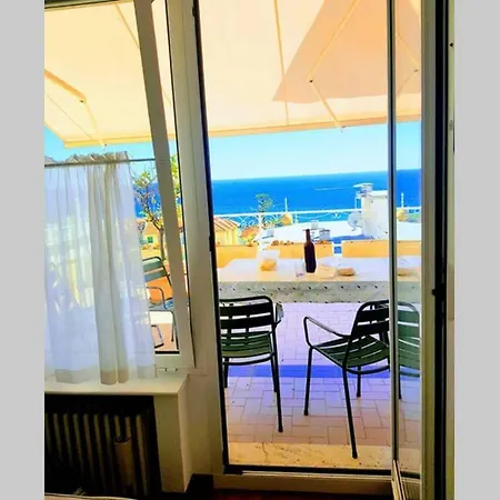 Attico Sul Mare A Apartman San Remo