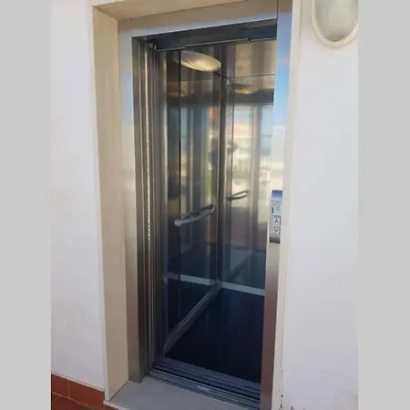 Attico Sul Mare A Apartman